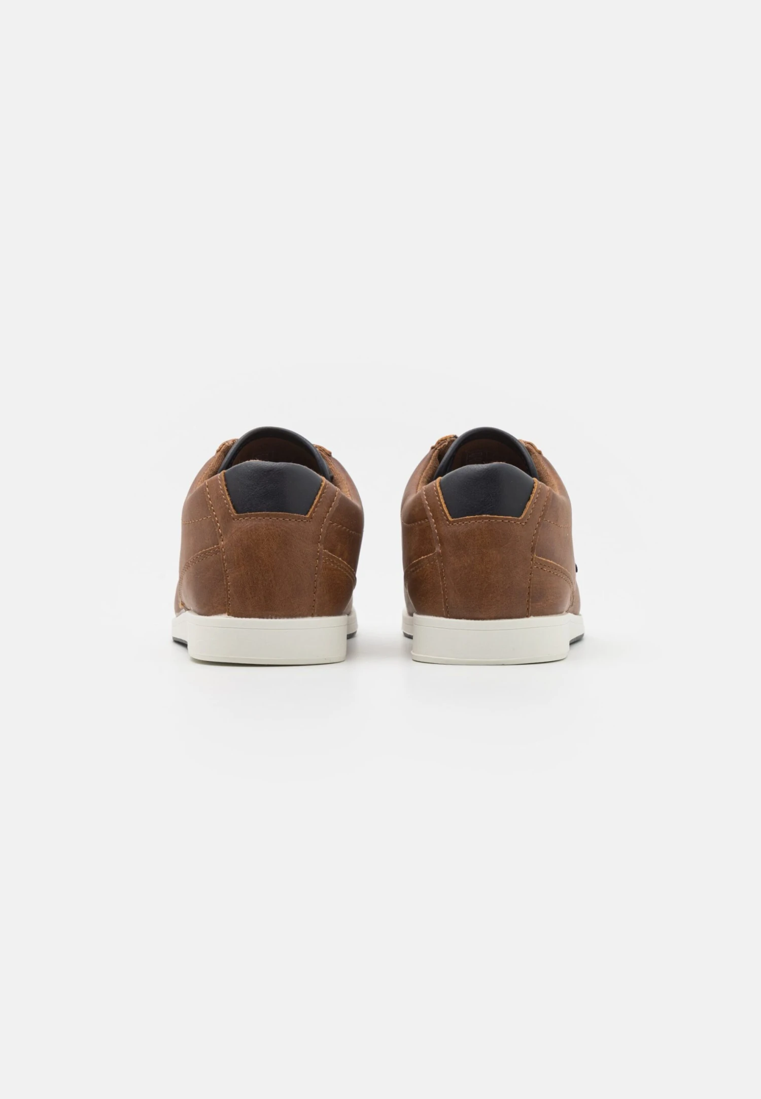 Pier One Sportieve Veterschoenen - Cognac/White - Afbeelding 3
